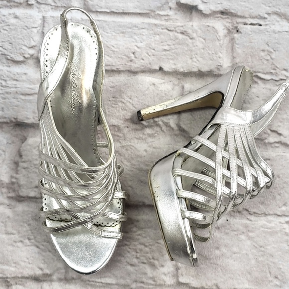 Shoes - Jonathan Kayne women's Silver Cage Heels size 7M